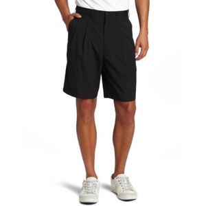 IZOD GOLF Men’s Shorts Microfiber Pleated Black Size 38W Waist